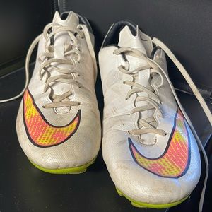 NIKE MEN'S MERCURIAL VELOCE II FG WHITE/VOLT/BLACK size 9.5 soccer cleats